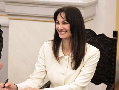 Ε. Κουντουρά: Δεν υπέγραψε το σχέδιο νόμου για την κύρωση της Συμφωνίας των Πρεσπών (φωτο)